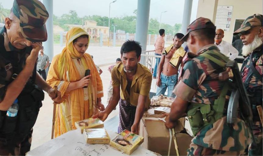 কুমিল্লায় ৩৩ লাখ টাকার বাজি জব্দ